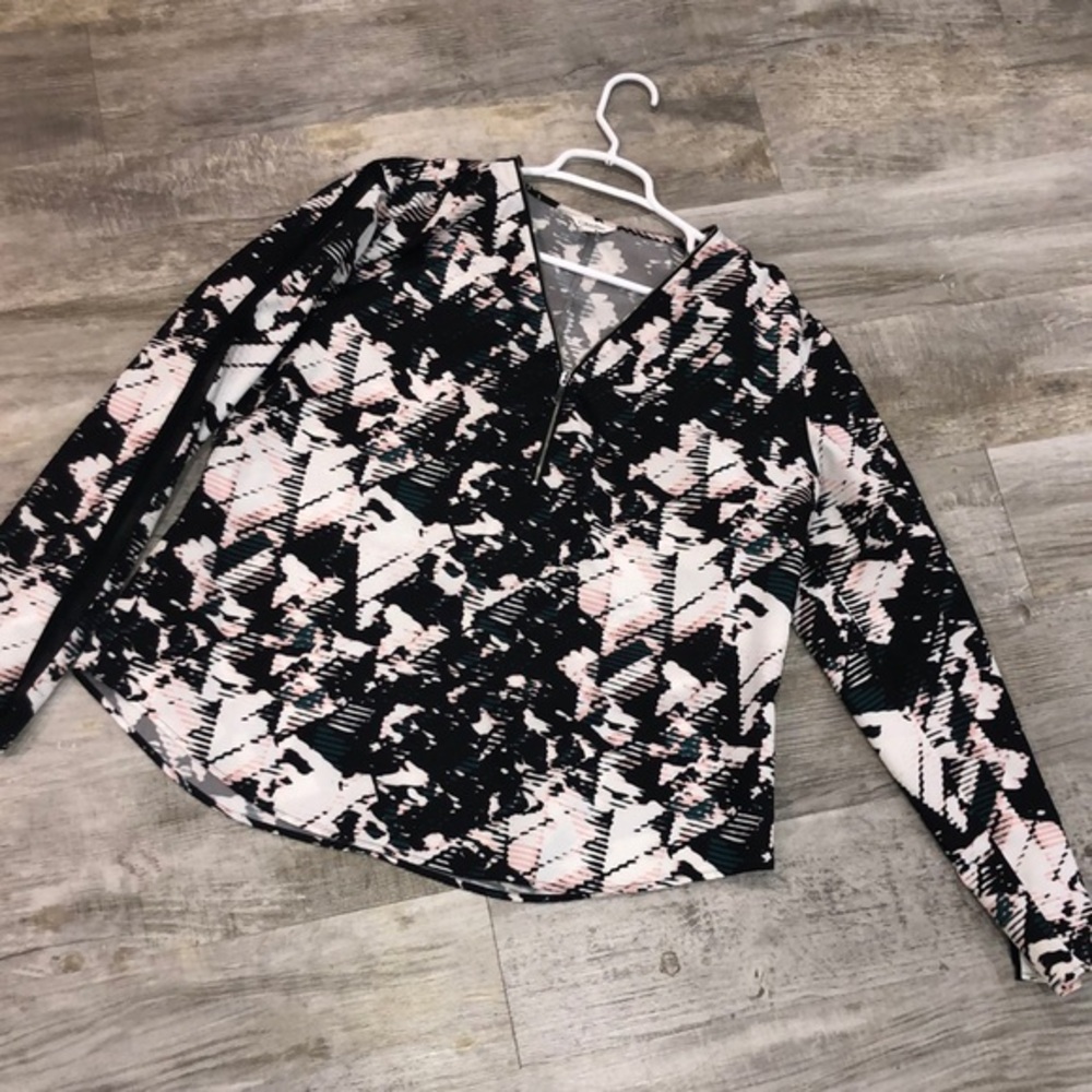 Calvin Klein Black and Pink Abstract Blouse